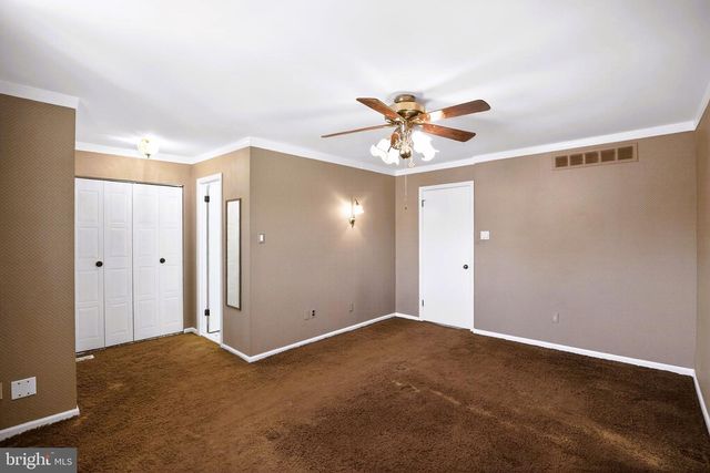 1009 BURNLEY CT, Bensalem, PA 19020