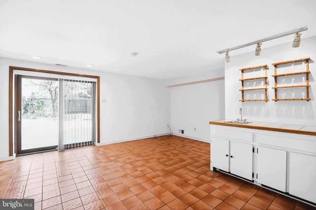 1009 BURNLEY CT, Bensalem, PA 19020