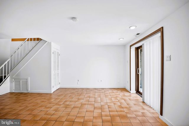 1009 BURNLEY CT, Bensalem, PA 19020