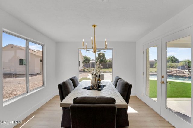 18047 E Vencino Street, Gilbert, AZ 85298