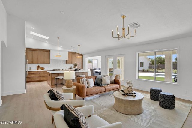 18047 E Vencino Street, Gilbert, AZ 85298