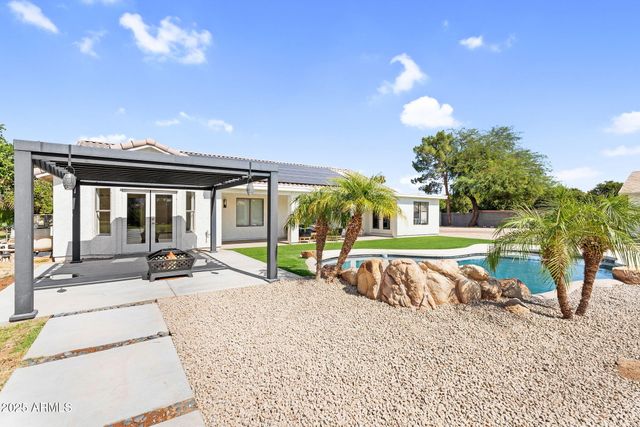 18047 E Vencino Street, Gilbert, AZ 85298