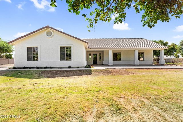 18047 E Vencino Street, Gilbert, AZ 85298