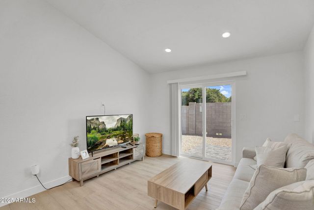 18047 E Vencino Street, Gilbert, AZ 85298