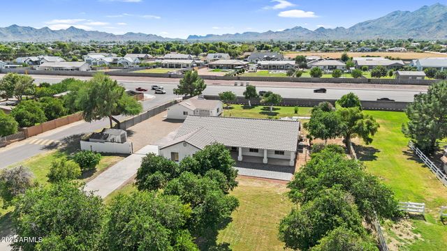 18047 E Vencino Street, Gilbert, AZ 85298