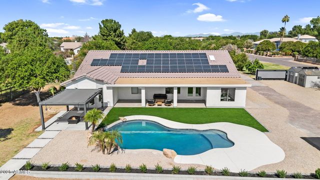 18047 E Vencino Street, Gilbert, AZ 85298