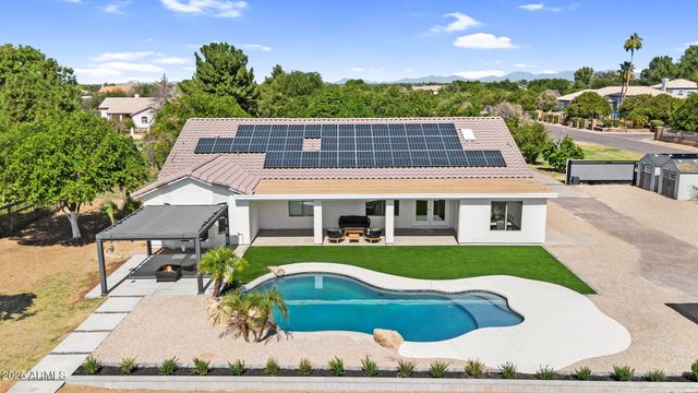 18047 E Vencino Street, Gilbert, AZ 85298