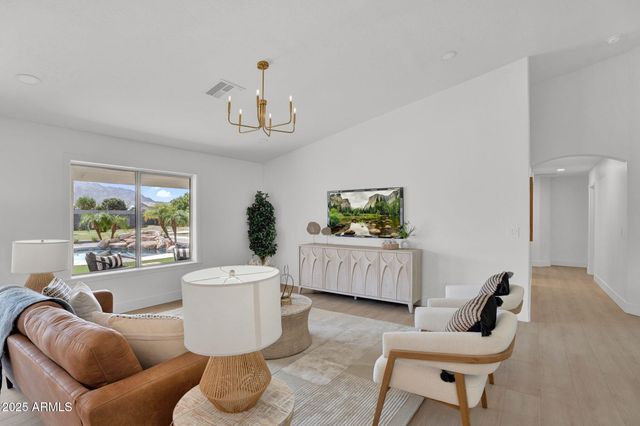 18047 E Vencino Street, Gilbert, AZ 85298