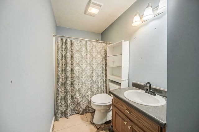 175 Crawford Hill Rd, Goodlettsville, TN 37072