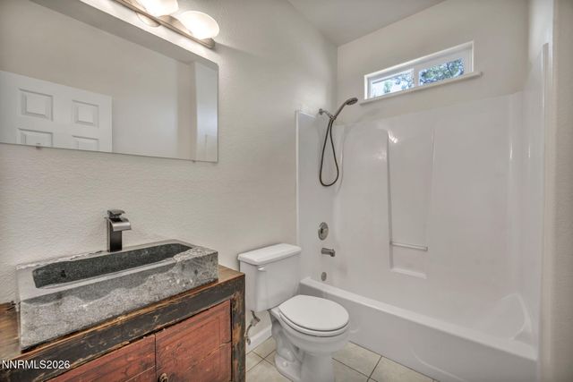 1568 Barker Court, Gardnerville, NV 89410