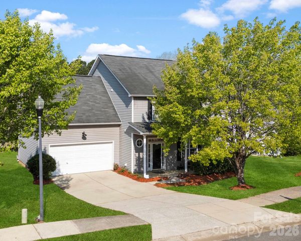 624 Cliffs Inn Circle, Charlotte, NC 28214