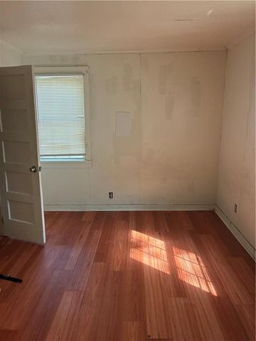 1821 Seale Street, Mobile, AL 36617