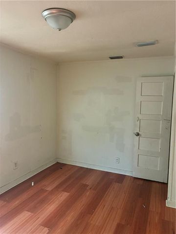 1821 Seale Street, Mobile, AL 36617