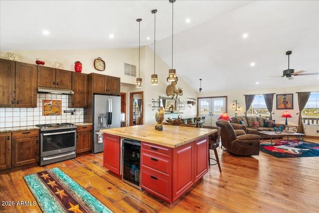 1685 W SUMMER Trail, Paulden, AZ 86334