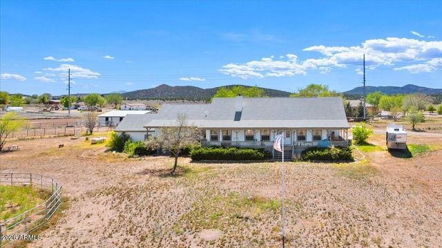 1685 W SUMMER Trail, Paulden, AZ 86334