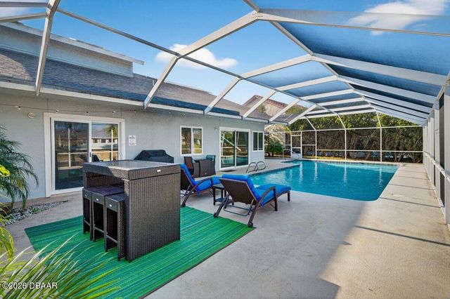 10 Fleming Court S, Palm Coast, FL 32137