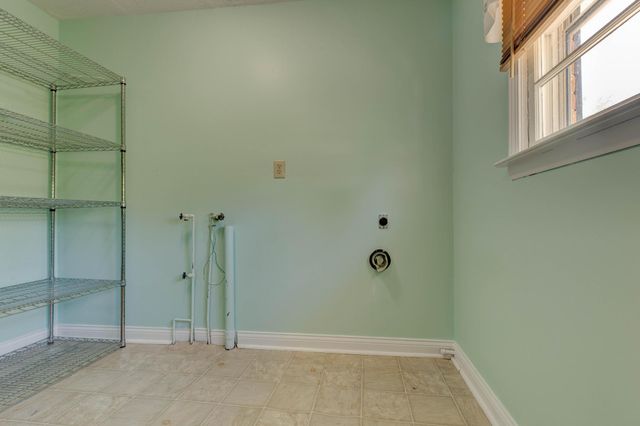 4654 Levee Road, Mt Sterling, KY 40353