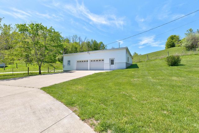 4654 Levee Road, Mt Sterling, KY 40353