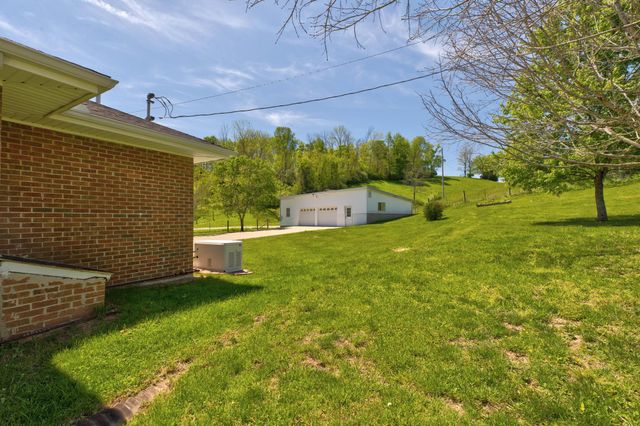 4654 Levee Road, Mt Sterling, KY 40353