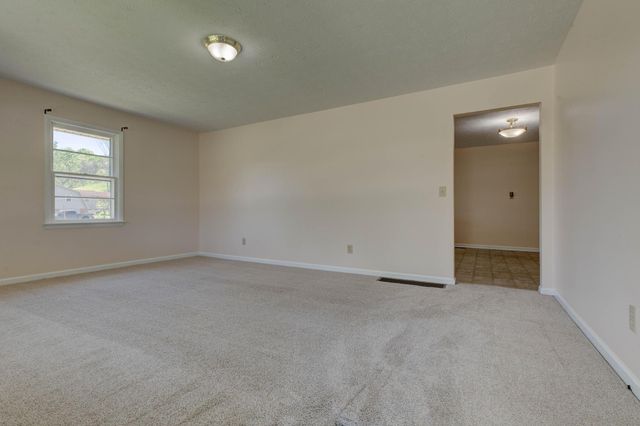 4654 Levee Road, Mt Sterling, KY 40353