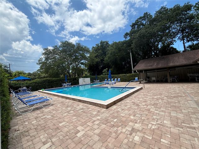 2220 BANCROFT CIRCLE S D, Palm Harbor, FL 34683