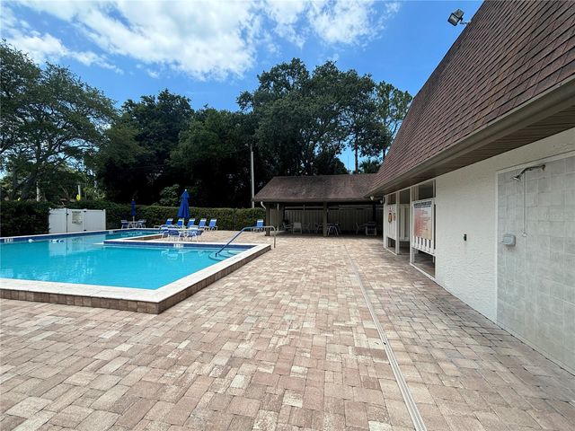 2220 BANCROFT CIRCLE S D, Palm Harbor, FL 34683