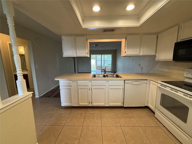 2220 BANCROFT CIRCLE S D, Palm Harbor, FL 34683