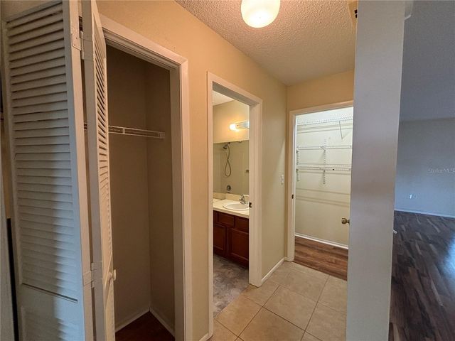 2220 BANCROFT CIRCLE S D, Palm Harbor, FL 34683