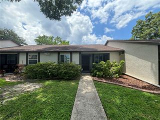 2220 BANCROFT CIRCLE S D, Palm Harbor, FL 34683