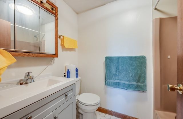 77 Bennington St 508, Revere, MA 02151