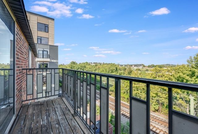77 Bennington St 508, Revere, MA 02151