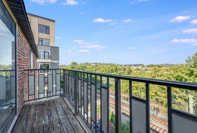 77 Bennington St 508, Revere, MA 02151