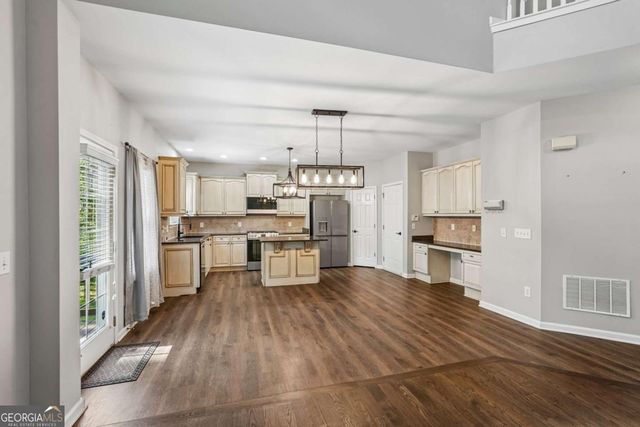 148 Gemstone Lane, Acworth, GA 30101