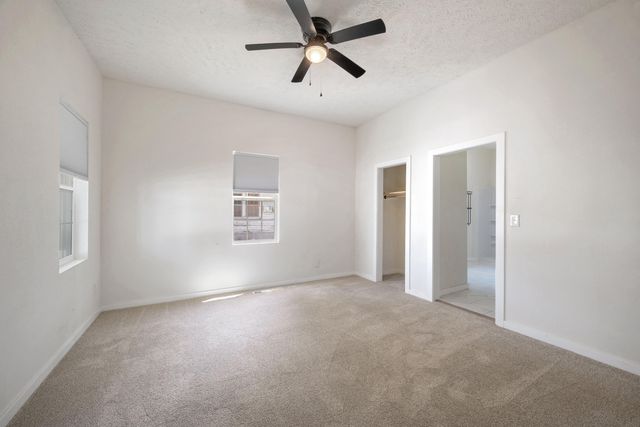 30 College Street, Aurora, MO 65605