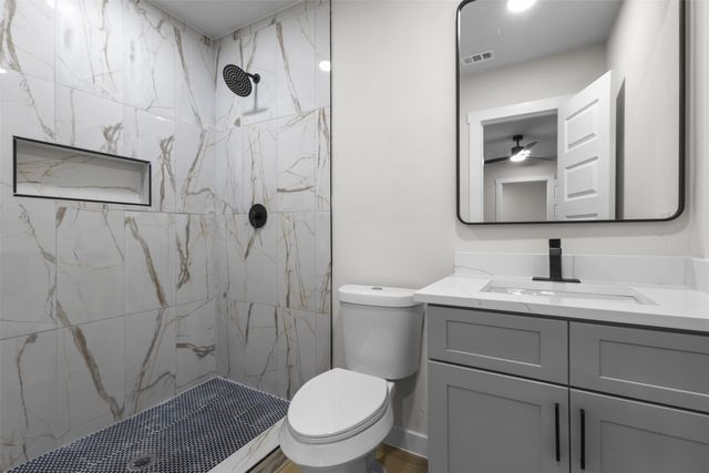 3216 Sharon Street, Dallas, TX 75211