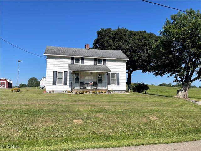 1515 Meadow Farm Church Road, Zanesville, OH 43701