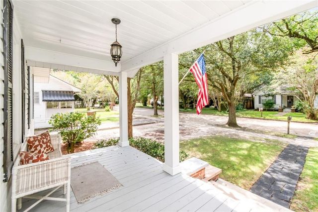 259 Crenshaw Street, Mobile, AL 36606