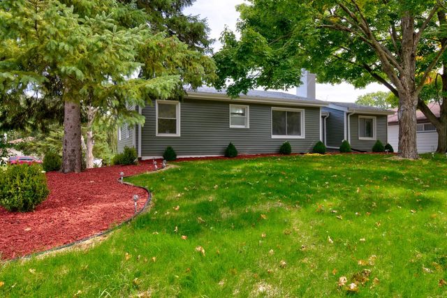 5940 N 72nd STREET, Milwaukee, WI 53218