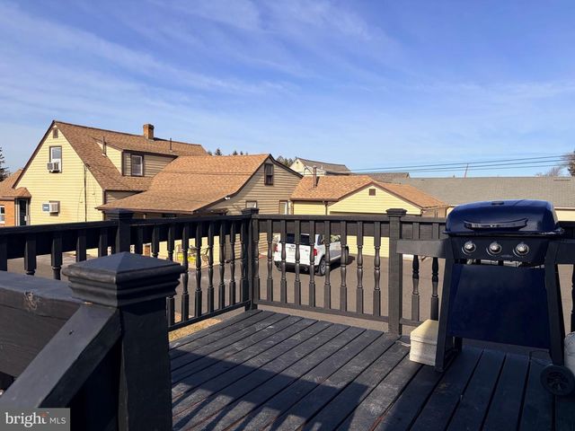 43 FRANKLIN, Feasterville Trevose, PA 19053