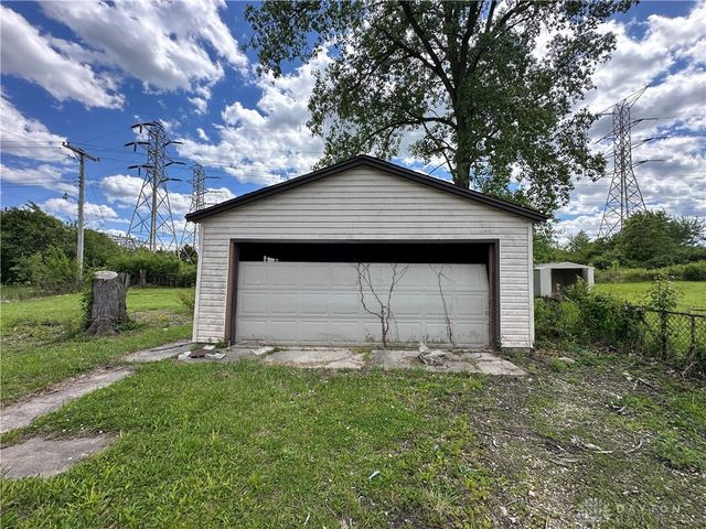 4964 Marburn Avenue, Trotwood, OH 45417
