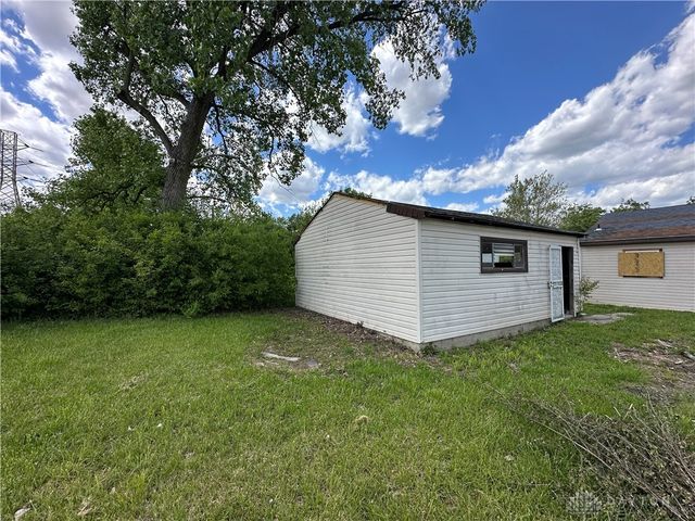 4964 Marburn Avenue, Trotwood, OH 45417