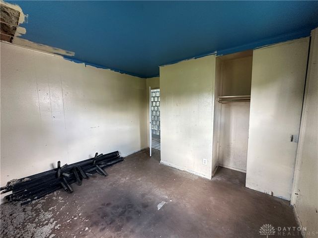 4964 Marburn Avenue, Trotwood, OH 45417