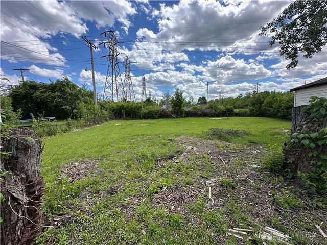 4964 Marburn Avenue, Trotwood, OH 45417