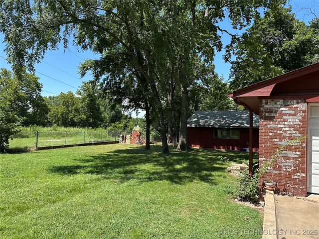 1520 Highway 10 E, Fort Gibson, OK 74434