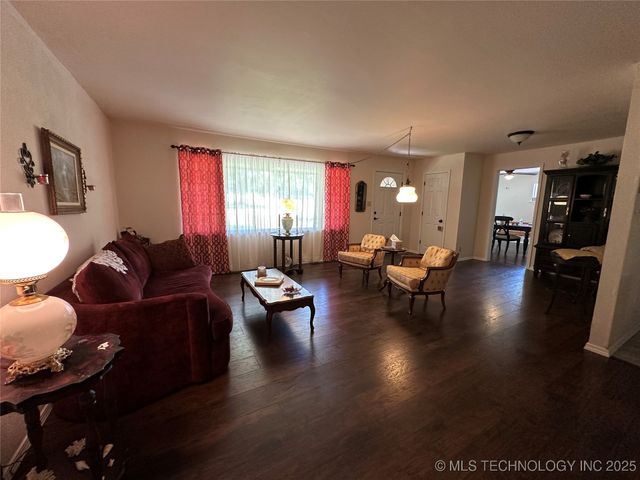1520 Highway 10 E, Fort Gibson, OK 74434