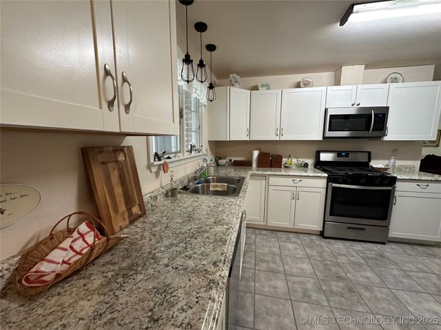1520 Highway 10 E, Fort Gibson, OK 74434