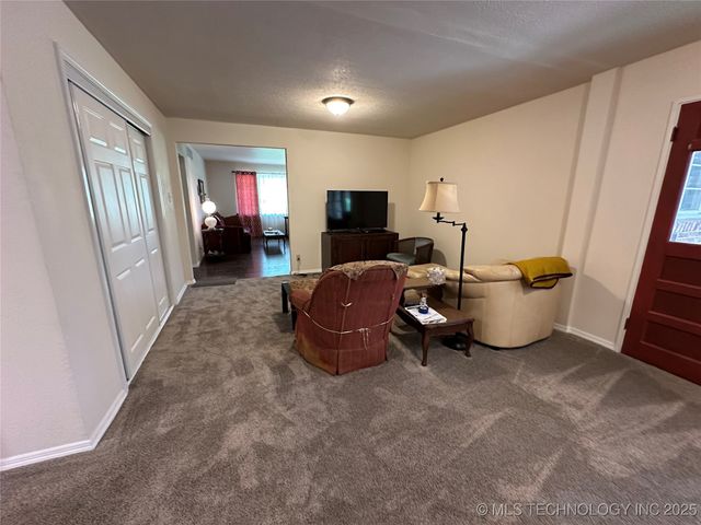 1520 Highway 10 E, Fort Gibson, OK 74434