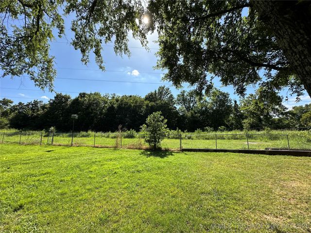 1520 Highway 10 E, Fort Gibson, OK 74434