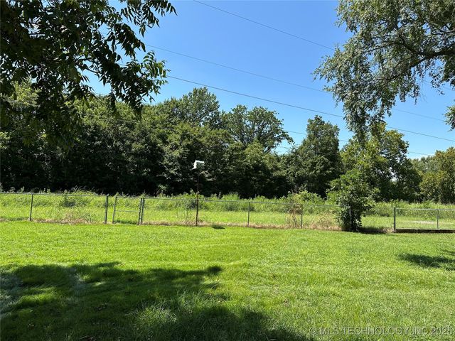 1520 Highway 10 E, Fort Gibson, OK 74434