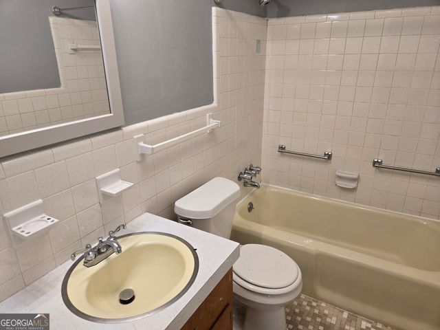 1793 Cherry Valley Circle SE, Atlanta, GA 30316